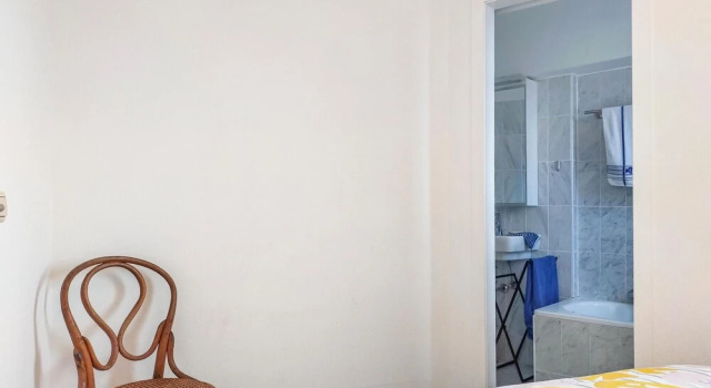 Beautiful Apartment in Oostende With Wifi and 1 Bedrooms, Забронировать Апартаменты/квартира Отели Остенде с парковкой, рядом с Wapenplein Square, Парковка