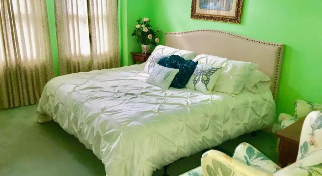 Люкс Deluxe Rabbit Creek Bed & Breakfast