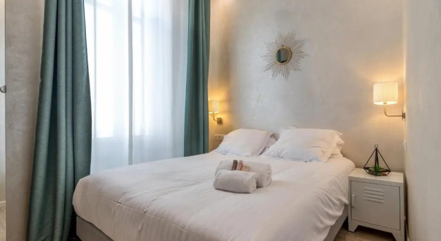 Résidence Montaigne - Luxurious - 350m Palais - LRA Cannes, Забронировать Отель Отели Канн с парковкой, рядом с Le Croisette Casino Barriere de Cannes, Парковка