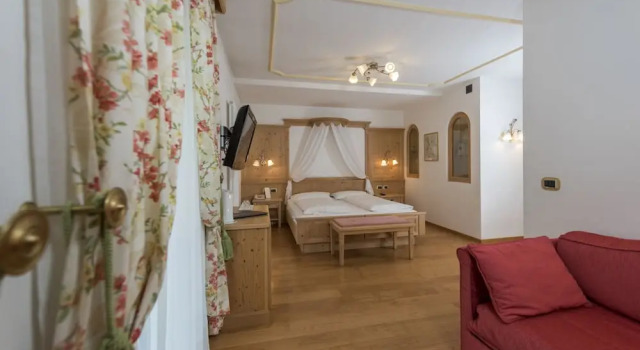 Двухместный номер Superior с балконом Hotel B&B Andreas