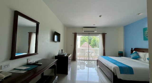 Двухместный номер Superior с балконом Krabi Front Bay Resort