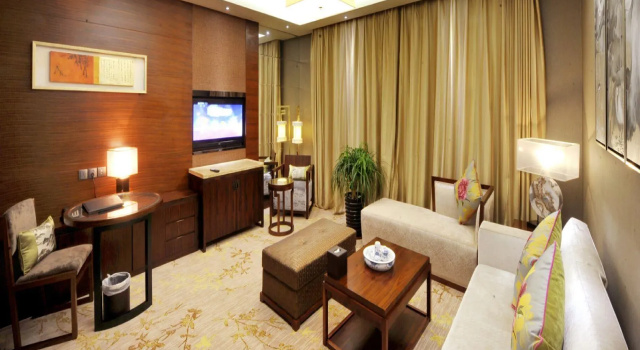 Люкс Deluxe Oriental Spring Resort Dalian