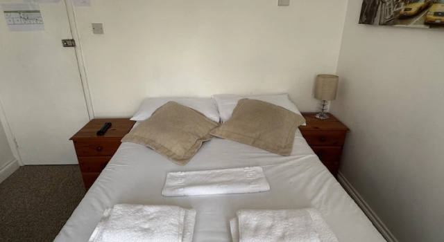 Двухместный номер Economy Carlton Court Hotel