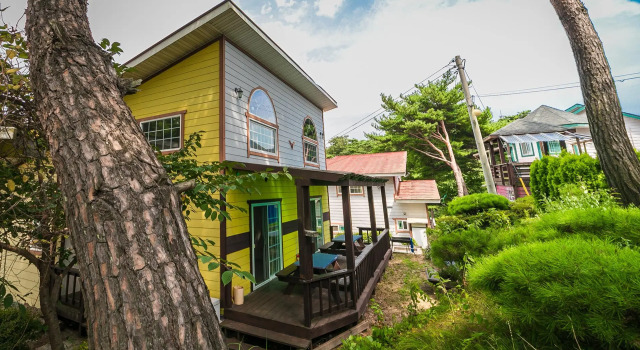 Tae-An Geu-Tae-Geu Pension, Prenota Hotel Taean 