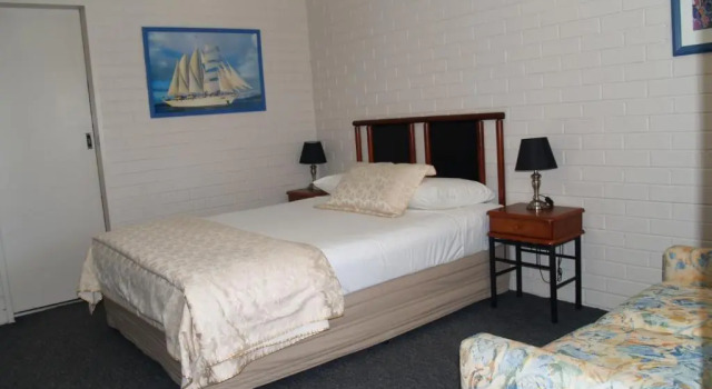 Одноместный номер Standard Pigeon House Motor Inn