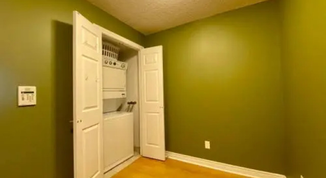 Executive Furnished Properties - Square One Mississauga, Varaa Hotelli Mississauga 