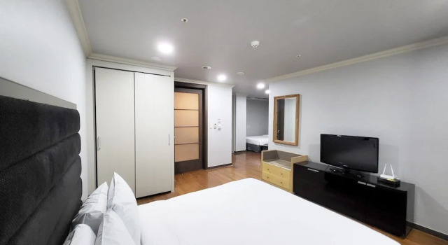 Двухместный номер Premier Ramada Hotel and Suites Seoul Namdaemun