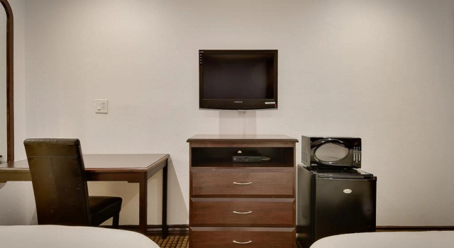 Четырёхместный номер Premium Vagabond Inn San Pedro