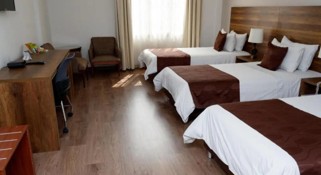 Трёхместный номер Standard Hotel Nutibara