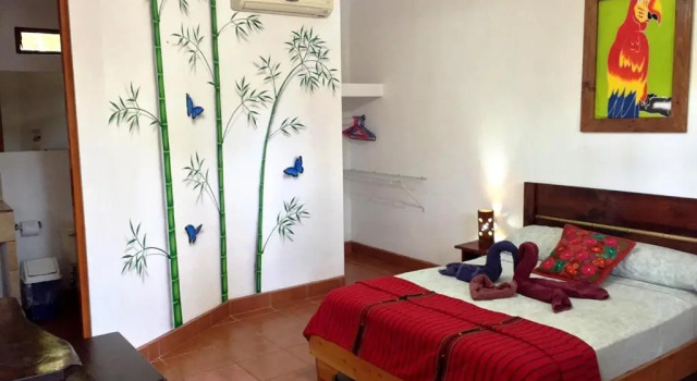 Двухместный номер Standard с балконом и с красивым видом из окна Hotel Tropical Sands Dominical