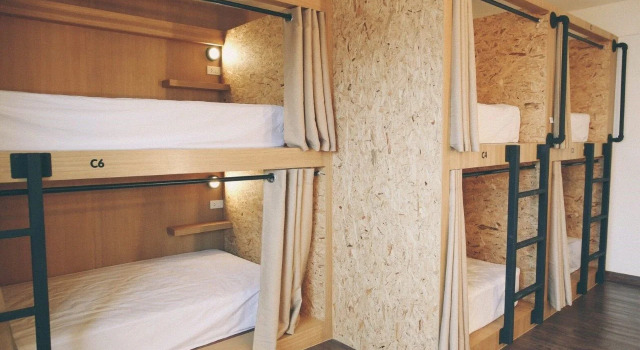 Koenji Guest House & Bar Chiang Mai, Забронировать Гостевой дом Чиангмай провинция Чианг Май