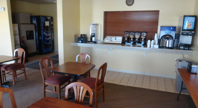 Quality Inn & Suites Pinedale, Забронировать Отель Пайндейл Вайоминг