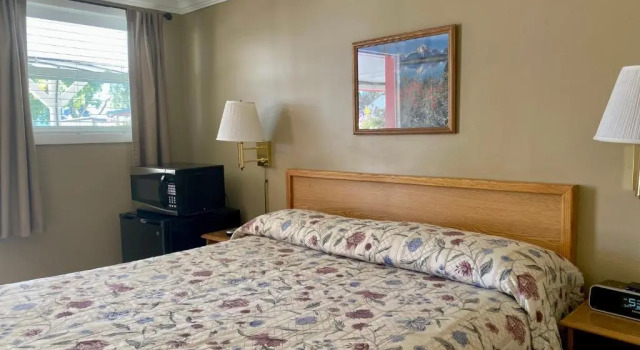 Четырёхместный номер Standard Greybull Motel