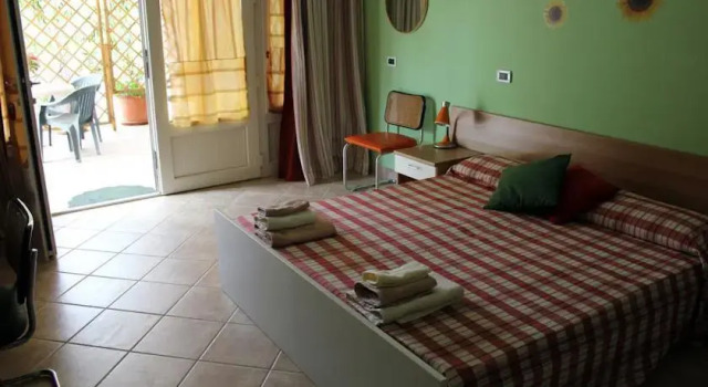 Bed And Breakfast Colle Santa Margherita, Book Hotel Montichiari Lombardy