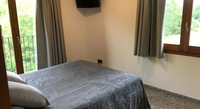 Hostal El Quintà, Prenota Hotel Molló Ripolles