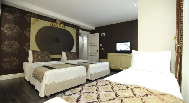 Трёхместный номер Standard Katelya Hotel