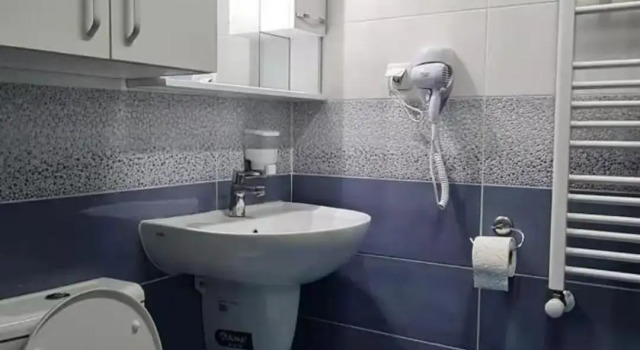 Stylish Violet & Modern Apartment, Prenota Appartamento Skopje Macedonia