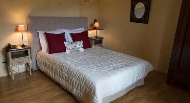 Номер Comfort Demeures & Châteaux Hôtel Les Hospitaliers