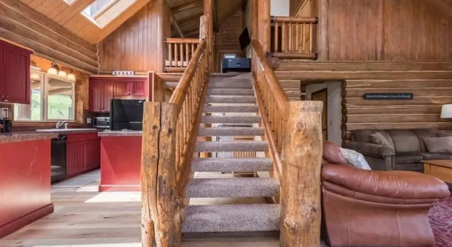 The Two Moose Inn - Luxury Log Cabin for Families!, Забронировать Отель Гарден-Сити Юта