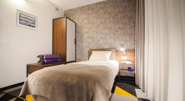 Одноместный номер Vulcan Hotel