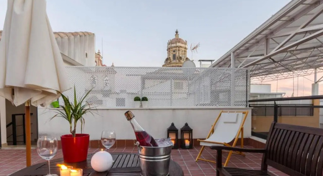 Апартаменты Мансарда с 2 комнатами Apartamentos Turísticos Duque de Hornachuelos