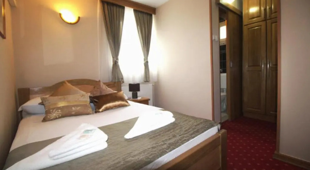 Номер Deluxe Pansion Stari Grad