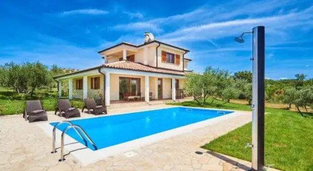 Villas Montrin, Book Hotel Monte Kruj Istria