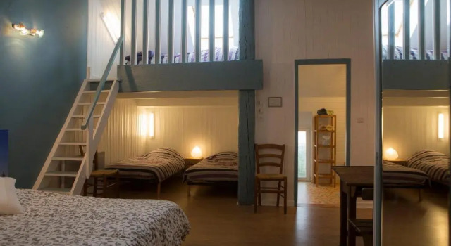 Chambres dHôtes Pom Paille, Забронировать Отель Отели Пюпилен с парковкой, Парковка