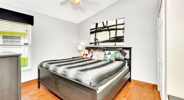 4BR Home w Private Pool Hot tub - Near Disney, Rezerwuj Hotel Kissimmee Kissimmee