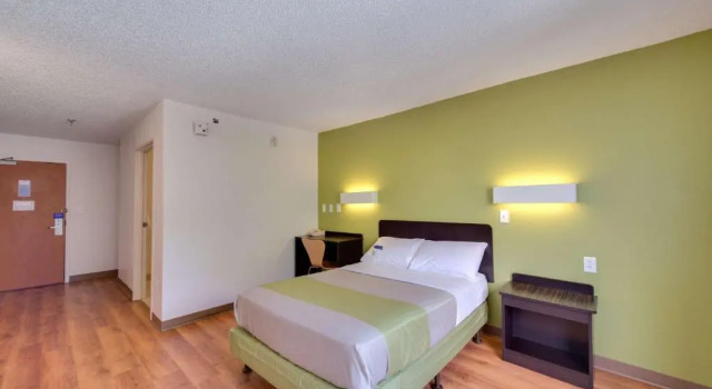 Двухместный номер Standard Motel 6 Virginia Beach