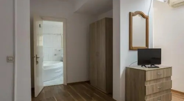 FDRR Airport, Rezerwuj Hotel Hotele w Ilfov z parkingiem, Parking