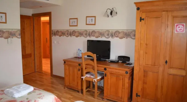 Pension Äpfelhaus, Rezervovat Hotel 3hvězdičkové hotely v Arad, 3*