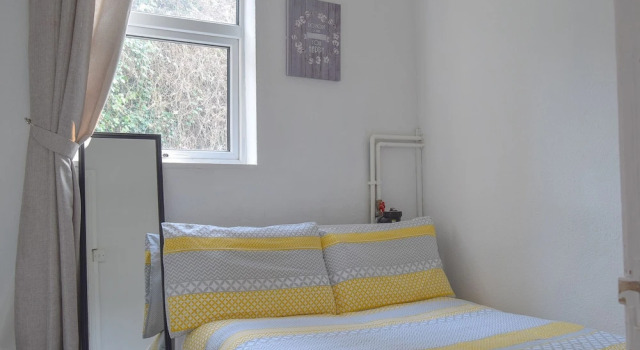 Charming 3-bed House in Central Nottingham