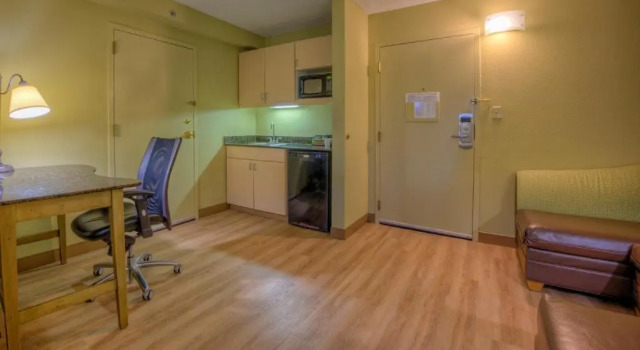 Четырёхместный номер Standard Hotel Alice