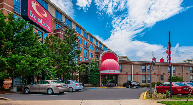Econo Lodge Metro