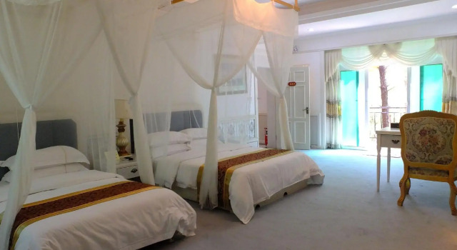 Lotus Mountain Hot Spring Resort, Rezerwuj Ośrodek wypoczynkowy Hotele resortowe w Guangdong, Ośrodek wypoczynkowy
