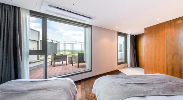 Люкс с видом на океан The Island Marina Resort