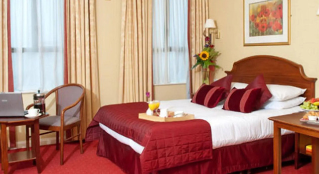 Victoria Hotel