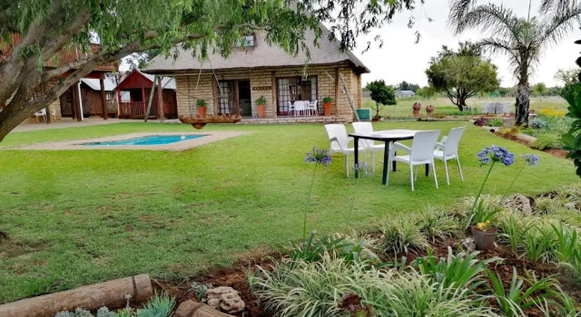 Апартаменты с 2 комнатами Safe Haven Guesthouse Bloemfontein