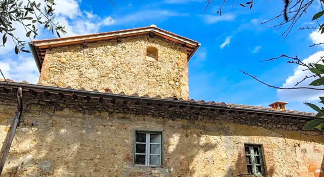 Campora House