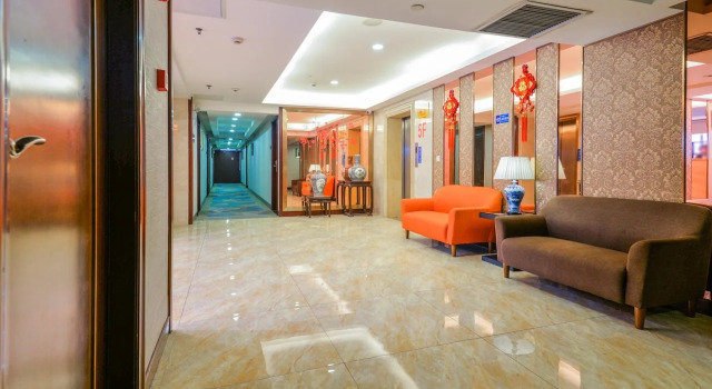 Sam Q Hotel, Boek Hotel Hotels in Guangdong met parkeren, Parkeren