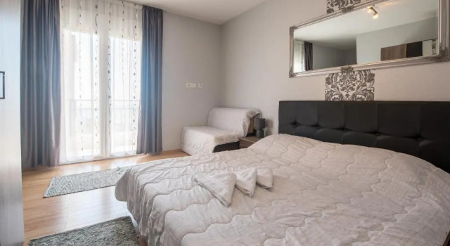 Villa Solin, Book Villa Hoteller i Solin med parkering, Parkering