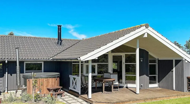 Коттедж Cozy Holiday Home in Lolland near Beach