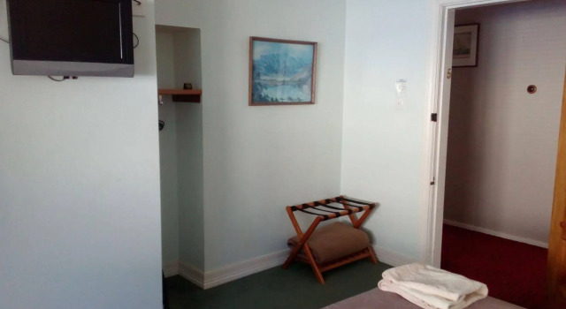 Admirals Lodge, Забронировать Отель Отели Пиктон с парковкой, Парковка