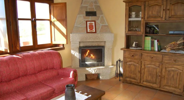Casas De Aldea Peñanes, Book Apartment Santolaya 