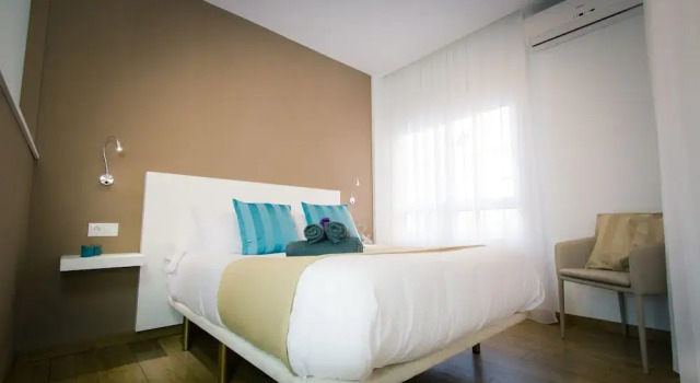 Holidays2Malaga Malagueta Apartments, Забронировать Апартаменты/квартира Малага Коста-дель-Соль, рядом с Муэлье Уно