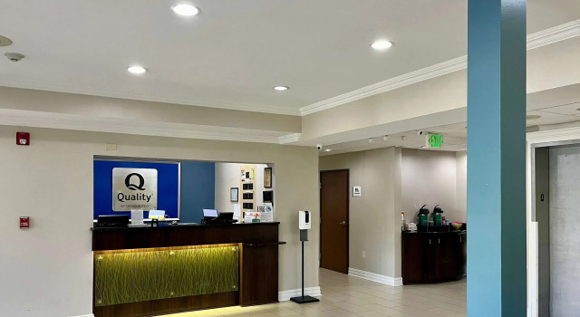 Quality Inn & Suites West Monroe, Varaa Hotelli Monroe Louisiana