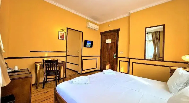 Двухместный номер Deluxe LOpera Guest House