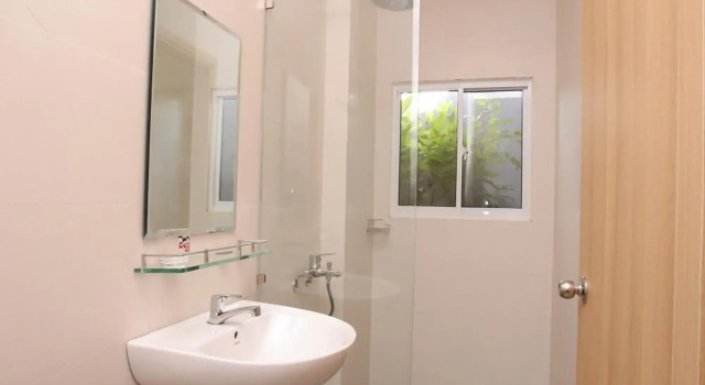 Vitamin Sea Homestay Nha Trang, Забронировать Отель Нячанг Кханьхоа, рядом с Long Son Pagoda