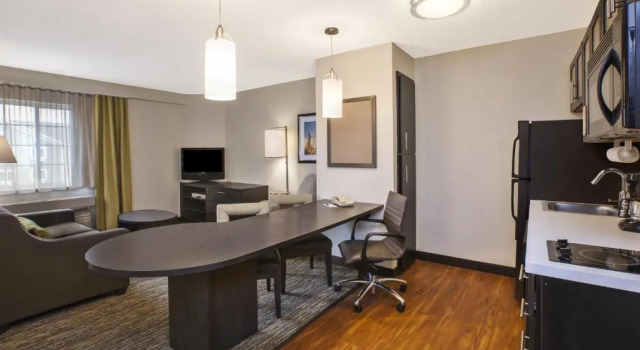 Двухместный номер Standard Candlewood Suites Indianapolis Northeast by IHG